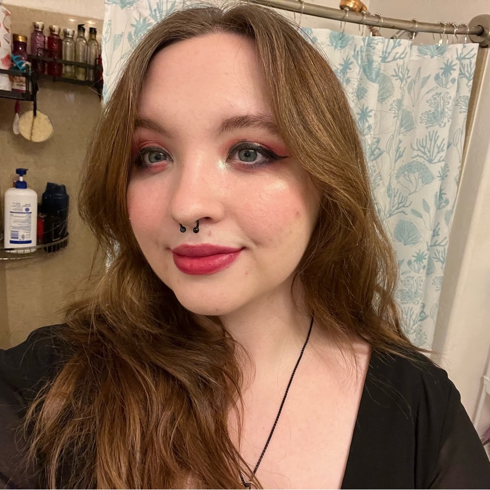Meet your Posher, Neika
